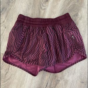 LULULEMON Tracker shorts